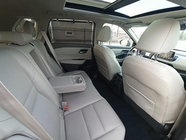 Nissan Rogue bogata opcja