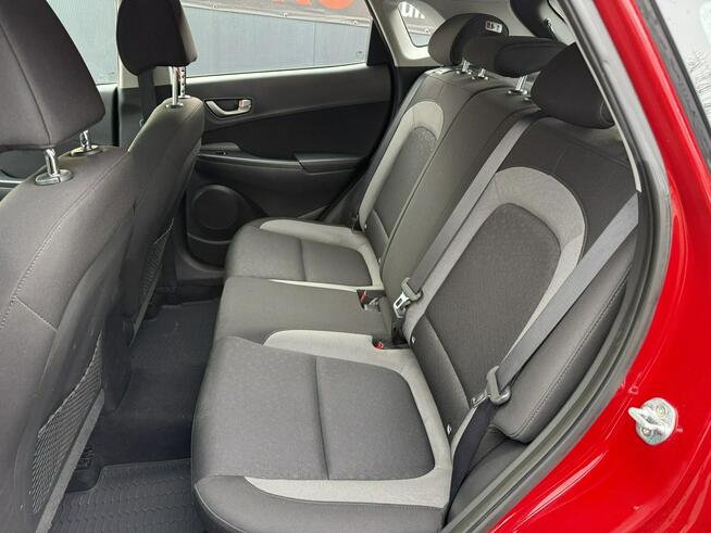 Hyundai Kona Kamera cofania. Asystent pasa. Światła Led