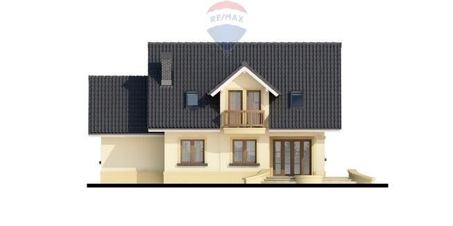 Przestronny dom do wykończenia na dużej działce.