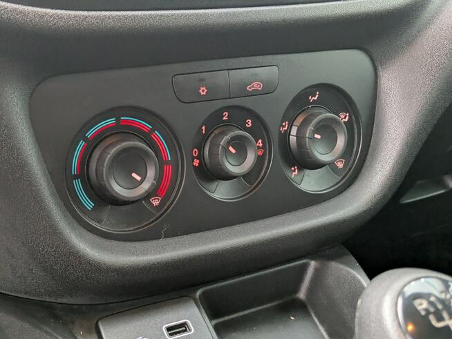 Fiat Doblo 1.6 D MultiJet / Czujniki cofania / tempomat / Klimatyzacja / VAT 1