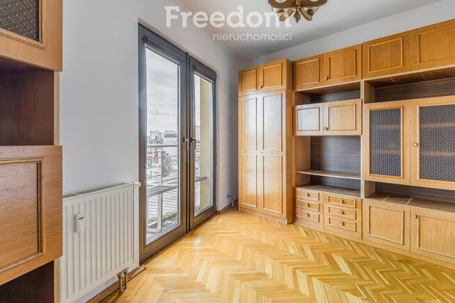 Cztery pokoje z oddzielną kuchnią na Tarchominie