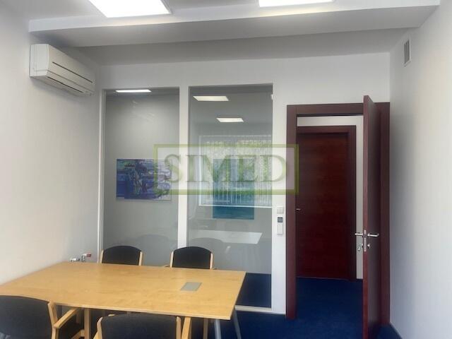 Biurowiec,recepcja,parking ,dostęp24h,ochrona .