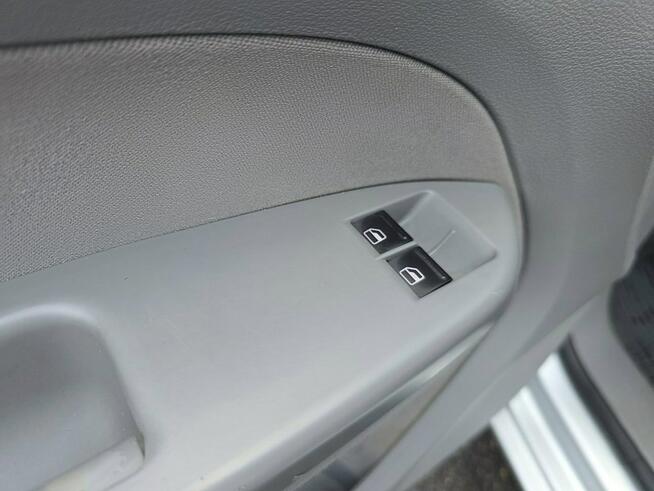 Volkswagen Caddy 1.9 TDI 75 KM, Grzane Fotele, Dwa Klucze, Hak, Metalik, Isofix