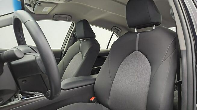 Toyota Camry 2.5 Hybrid Comfort CVT ! Z Polskiego Salonu ! Faktura VAT !