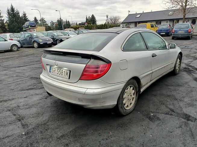 Mercedes C klasa 2.0 01r