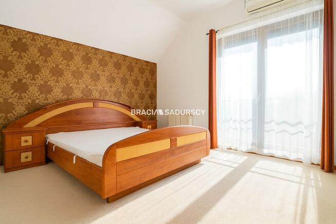 Dom Kraków Zwierzyniec, Wola Justowska, Brzegowa