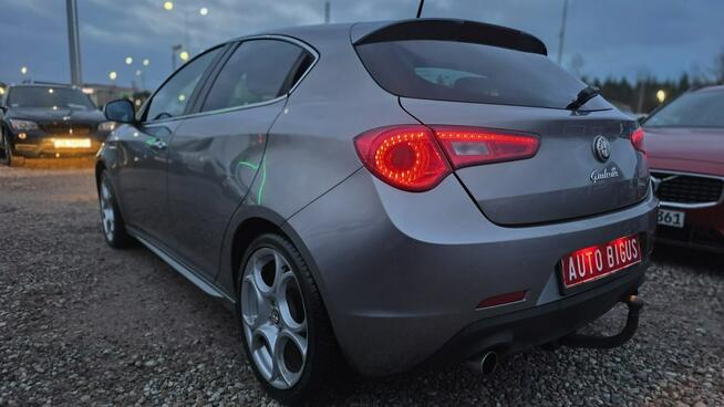 Alfa Romeo Giulietta ledy climatronic super stan