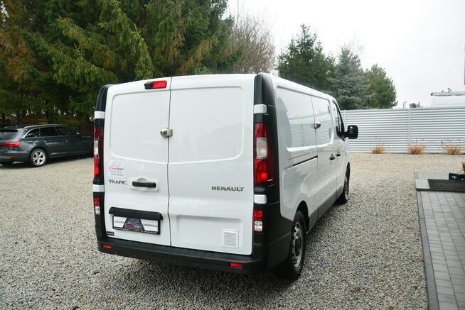 Renault Trafic long L2H1 2,0 150KM pełna opcja
