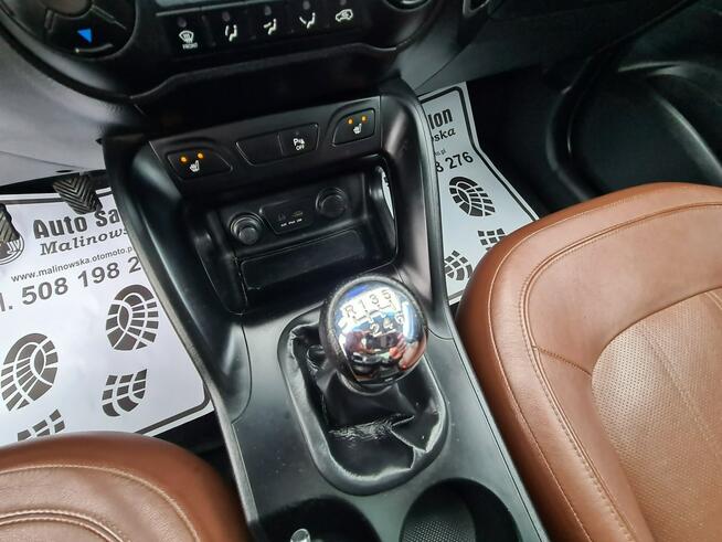 Hyundai ix35 4x4 Szyberdach Skóra Grzane Fotele Wolne Ręce Klimatronik Sensory Alu