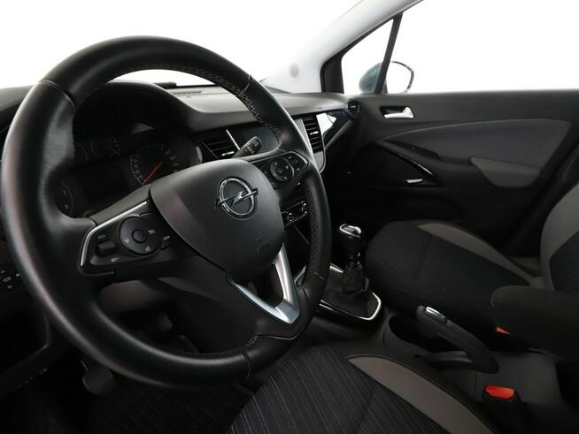 Opel Crossland X niski przebieg navi kamera tempomat