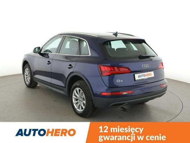 Audi Q5 quattro S-Tronic skóra navi PDC climatronic tempomat