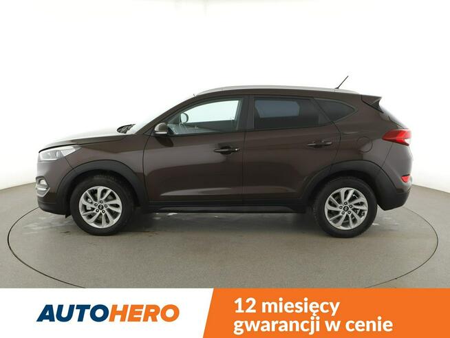 Hyundai Tucson 4x4 automat klima auto grzane fotele czujniki parkowania hak