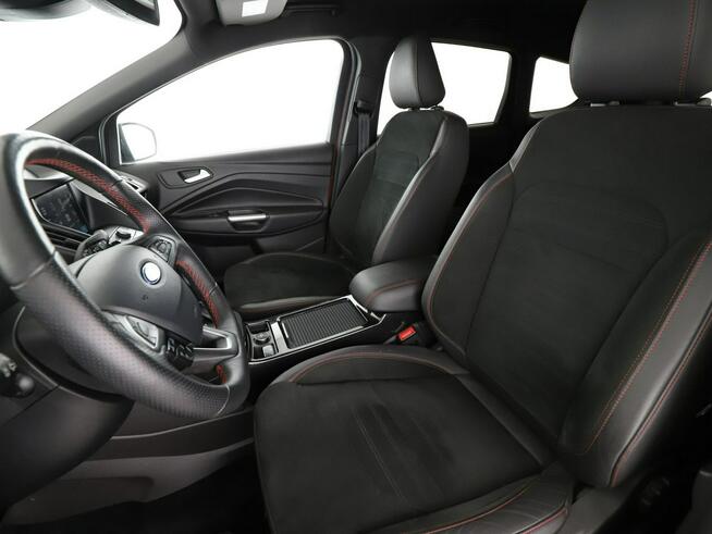Ford Kuga automat skóra/alcantara navi klima auto grzane fotele kamera i czujnik