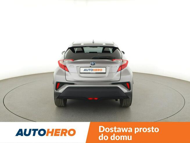 Toyota C-HR navi kamera grzane fotele ACC