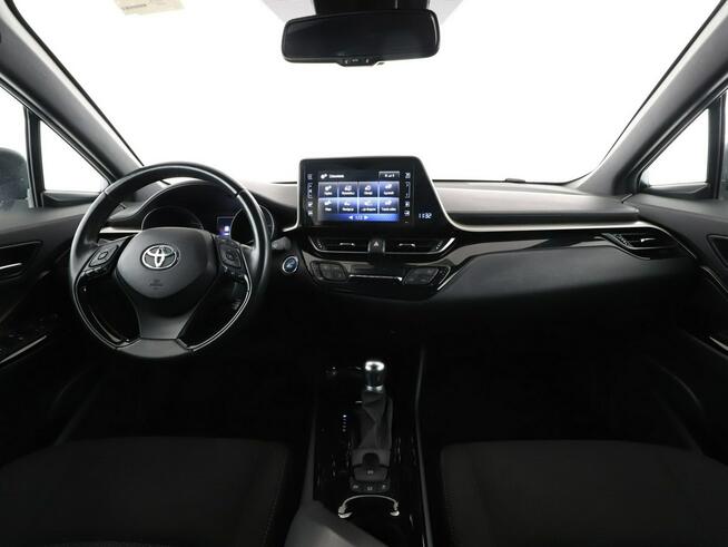 Toyota C-HR navi kamera grzane fotele ACC