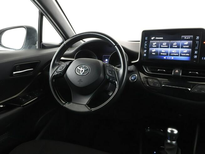Toyota C-HR navi kamera grzane fotele ACC