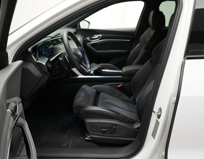 Audi e-tron 55 Quattro 408 KM Sline Matrix Virtual Pneumatyka Bang&Olufsen Black