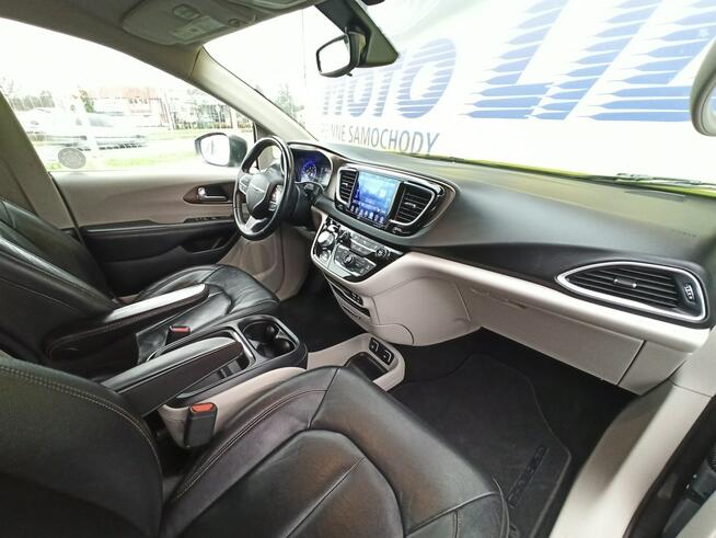 Chrysler Pacifica 3.6 V6, 2,5 roku w kraju, Bezwypadkowy