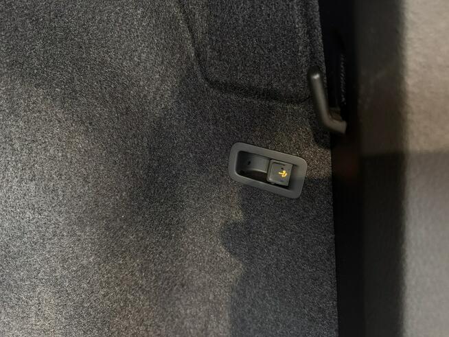 Cupra Ateca VAT 23% 2.0TSI 190KM DSG 4drive 2024 r., hak, wspomaganie XL, Beats