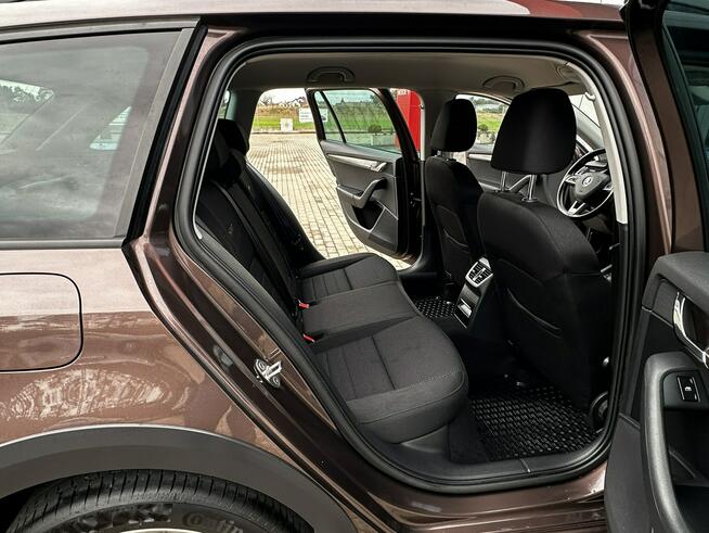 Škoda Octavia Navi, Alu, Bixenon, LED, Ele. Klapa, Asystent, Hak, GWARANCJA, Serwis