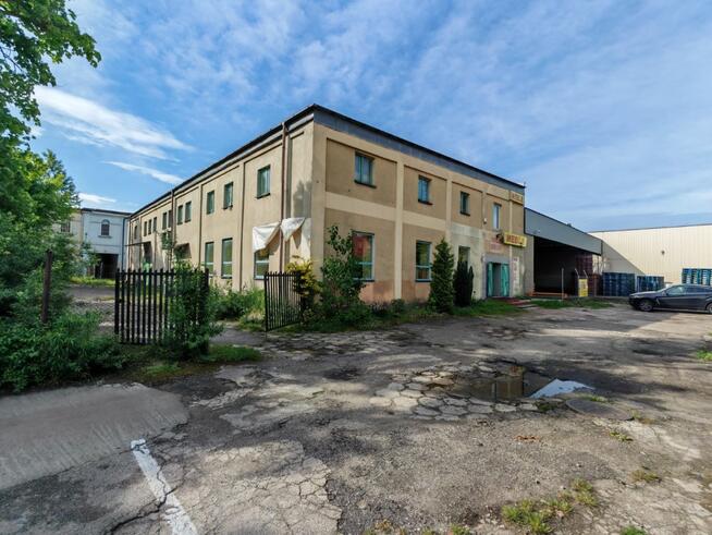 Budynek użytkowy w centrum Myszkowa