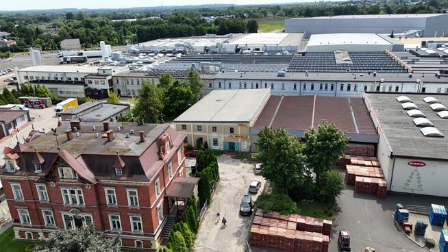 Budynek użytkowy w centrum Myszkowa