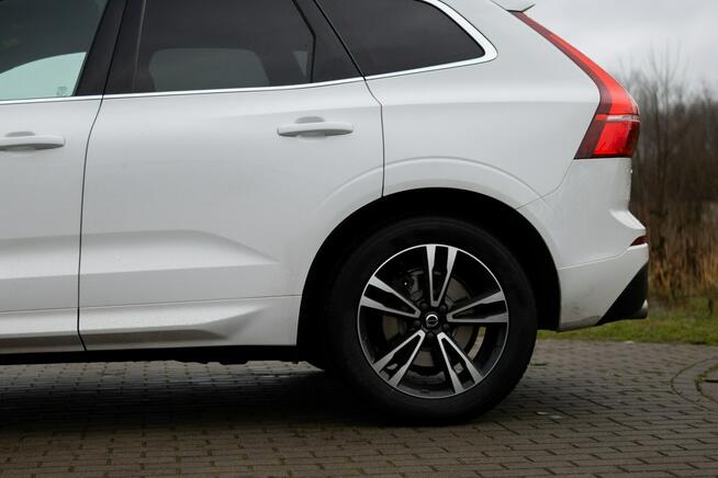 Volvo XC60 Momentum Pro, salon PL, Bezwypadkowe, Pierwszy Właściciel