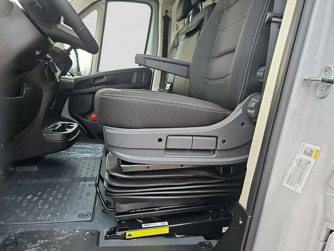 Opel Movano Furgon L4H2 2.2 Diesel 180KM MT6 Euro 6E DMC 3.5t Heavy 15m3