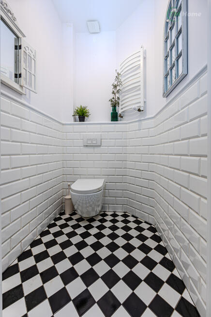 DOM W ZIELONEJ CZĘŚCI - WARSZAWA BIELANY