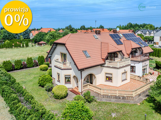 Białołęka, dom przy ulicy Porzeczkowej.