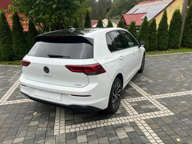 Volkswagen Golf 8 Mild Hybrid – automat DSG, ideał!