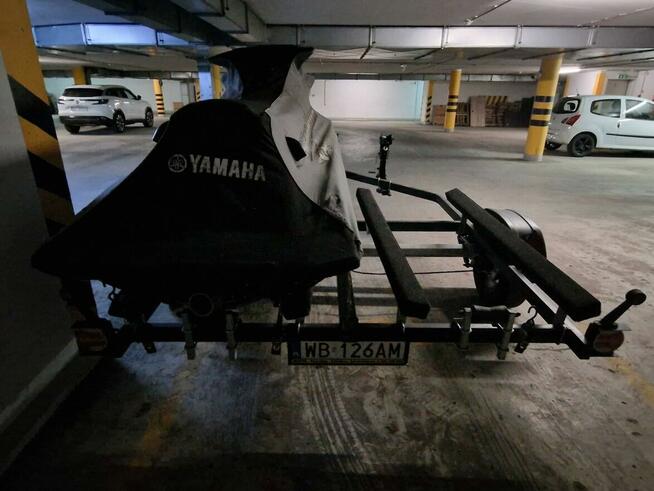 Syndyk sprzeda przyczepę WIDPOL - 90%