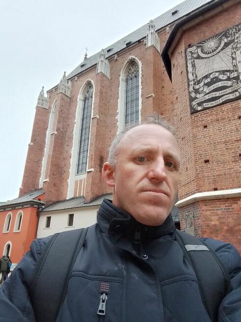 Pozna miło panią do wspólnych rozmów a może z biegiem więcej