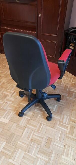 Sprzedam fotel obrotowy