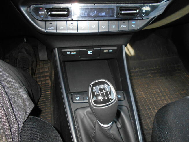 Sprzedam samochód osobowy