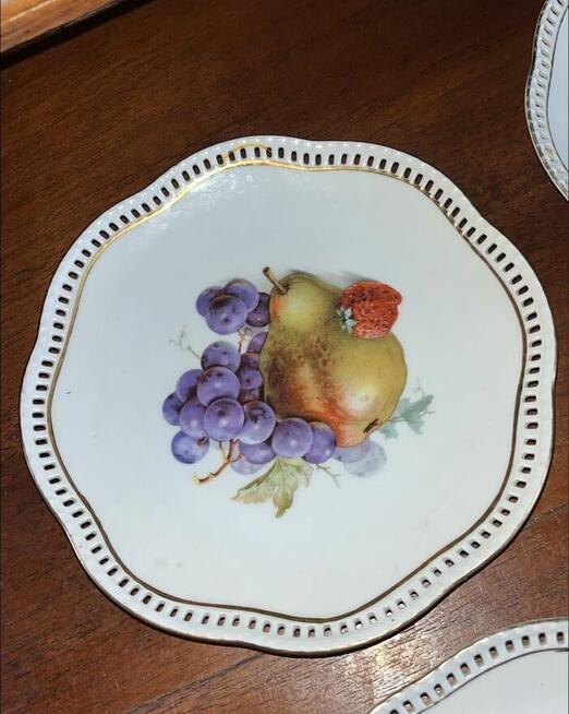 Talerzyk z owocami - ażur. Syg. Schumann Arzbeg. Bavaria.