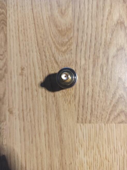 Złącze UC1 żeńskie/SMA żeńskie