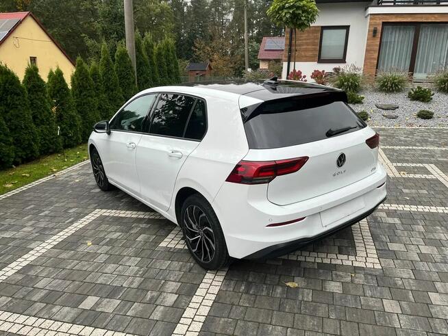 Volkswagen Golf 8 Mild Hybrid – automat DSG, ideał!
