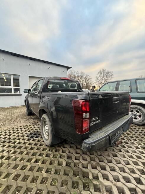 Isuzu D max