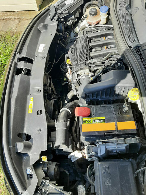 Peugeot 2008 I LIFT1,2 benzyna, tylko 93000km -Nowy rozrząd