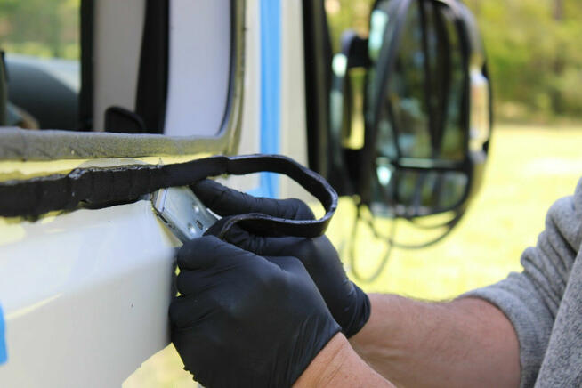 NAPRAWA KAMPERÓW – SZYBKO I PROFESJONALNIE