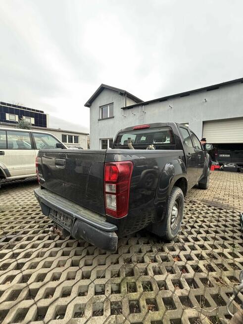 Isuzu D max