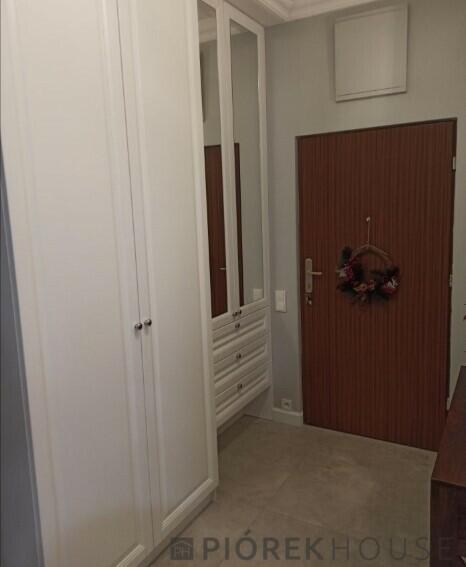 4-pokojowe mieszkanie na Bemowie