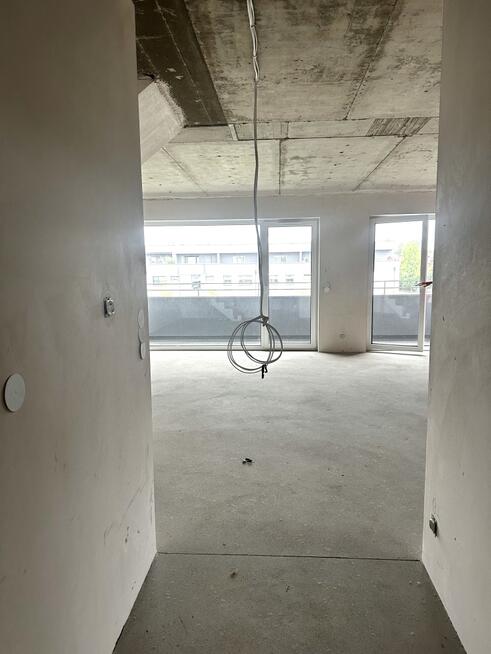 Dwupoziomowy apartament z tarasem – Platanove