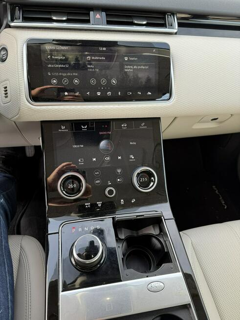 Land Rover Range Rover VELAR 2,0 benzyna 250 ps salon Polska