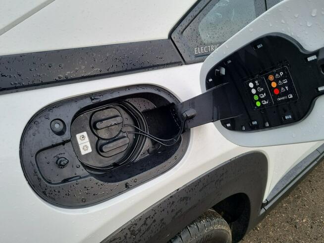Mazda MX-30 Exclusive-Line Bogate wyposażenie 145KM 35KWH LED HeadUp SOH96% FV23%