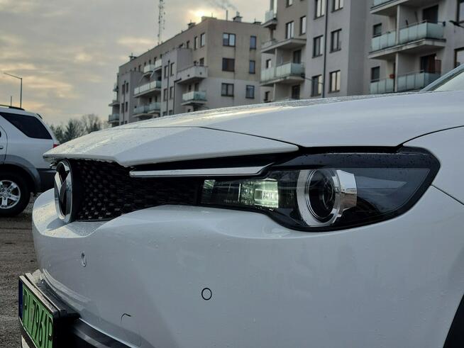 Mazda MX-30 Exclusive-Line Bogate wyposażenie 145KM 35KWH LED HeadUp SOH96% FV23%