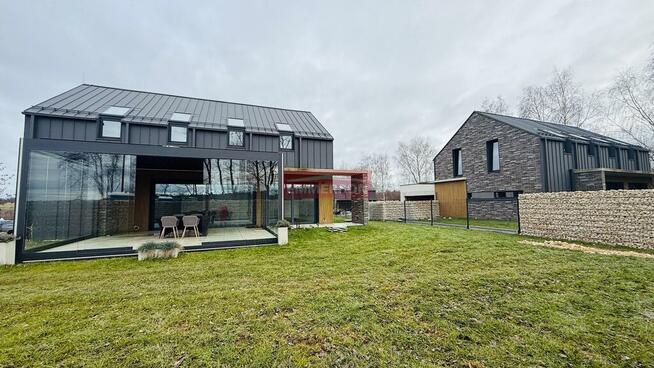 6 pokoi/ wolnostojący/ 10 arów