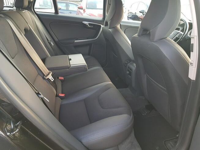 2,0D Momentum 5 cylindrowy Navi Zarejestrowany Gwarancja serwis Volvo