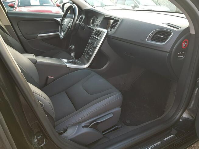 2,0D Momentum 5 cylindrowy Navi Zarejestrowany Gwarancja serwis Volvo